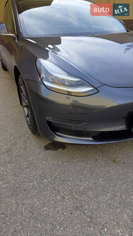 Седан Tesla Model 3 2018 в Харькове фото 16 Седан Tesla Model 3 2018 в Харькове