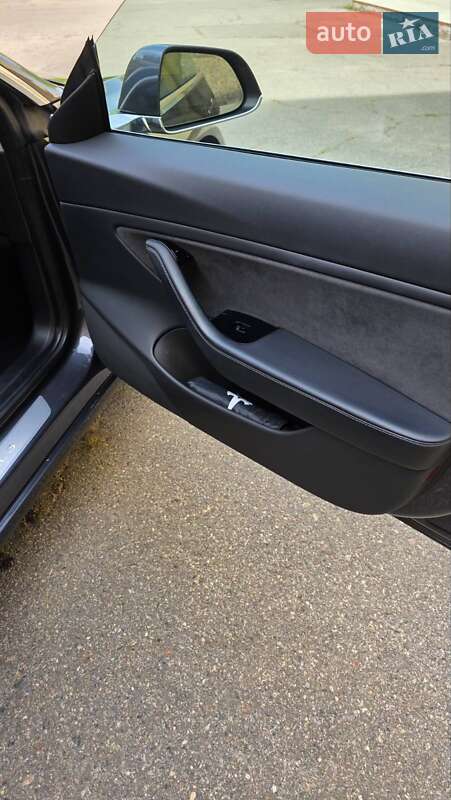 Седан Tesla Model 3 2018 в Харькове фото 35 Седан Tesla Model 3 2018 в Харькове