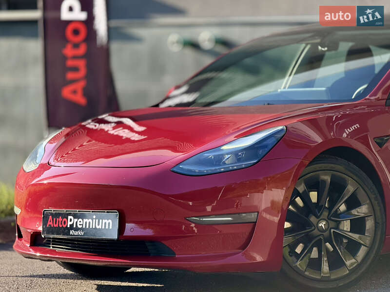 Седан Tesla Model 3 2022 в Харькове