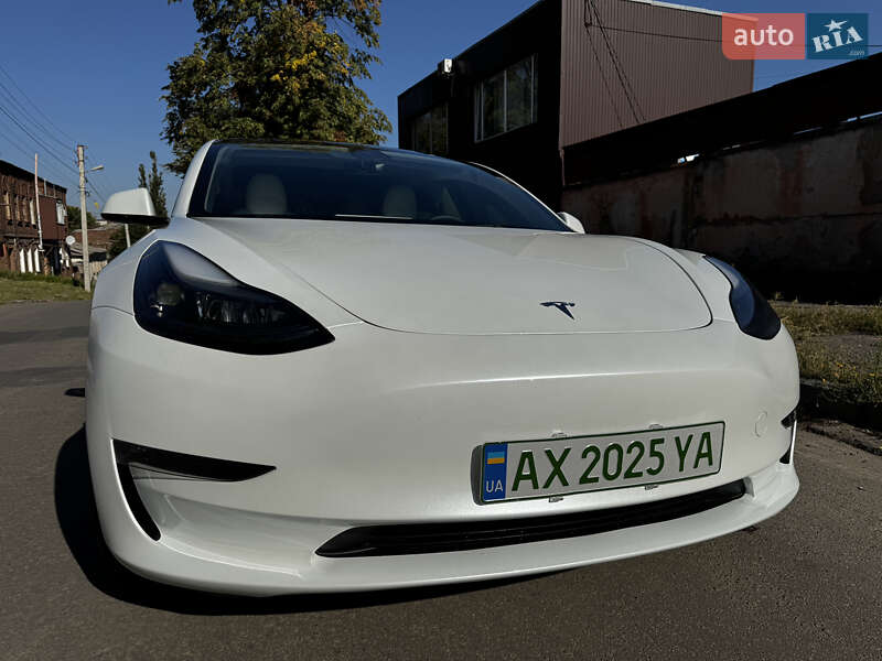 Седан Tesla Model 3 2022 в Харькове