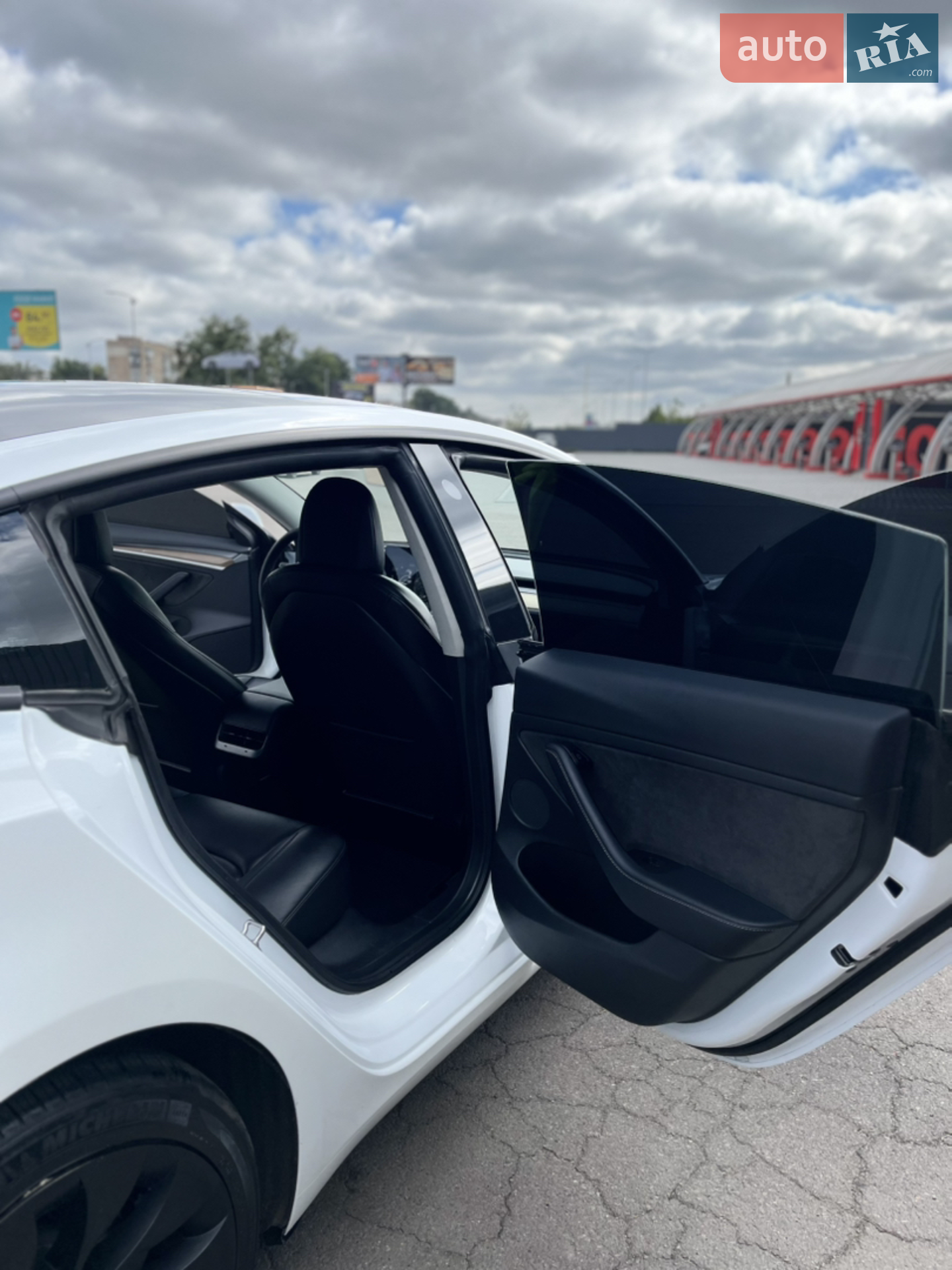 2021 Tesla Model 3 - мініатюра 17