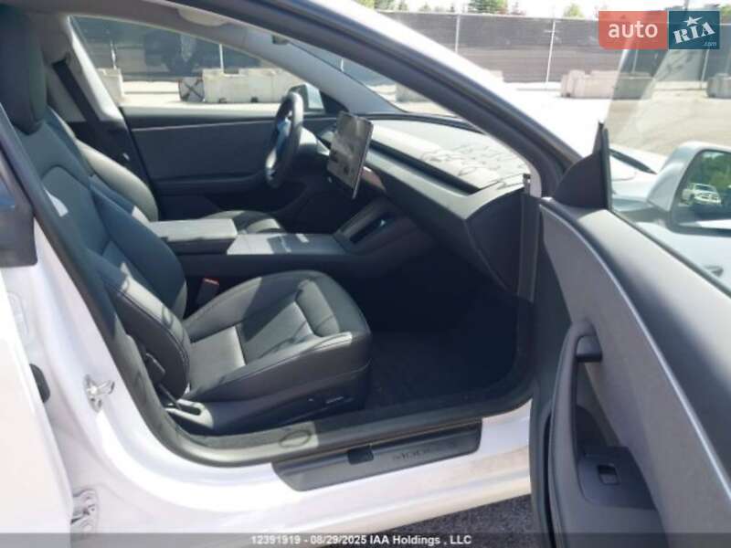 Седан Tesla Model 3 2024 в Николаеве фото 12 Седан Tesla Model 3 2024 в Николаеве