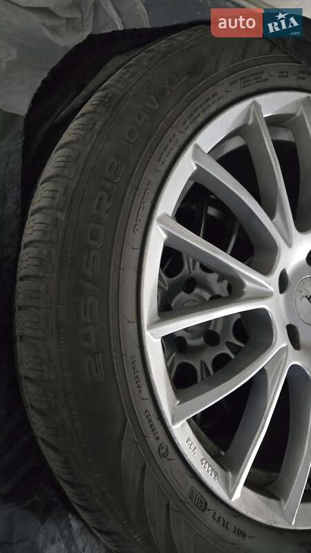 Седан Tesla Model 3 2019 в Одессе