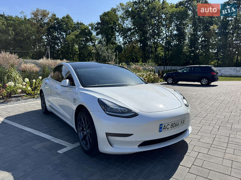 Седан Tesla Model 3 2020 в Луцьку фото 13 Седан Tesla Model 3 2020 в Луцьку
