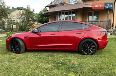 Седан Tesla Model 3 2018 в 