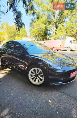 Седан Tesla Model 3 2020 в Одесі