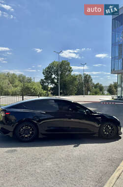 Седан Tesla Model 3 2018 в 