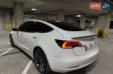 Седан Tesla Model 3 2018 в 