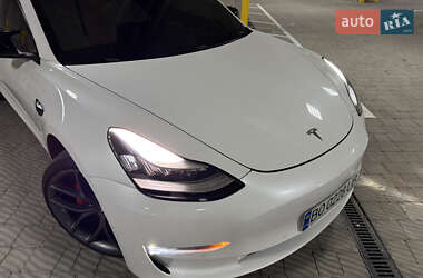 Седан Tesla Model 3 2018 в 