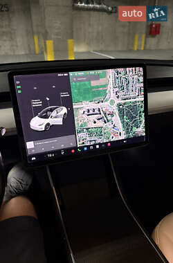 Седан Tesla Model 3 2018 в 