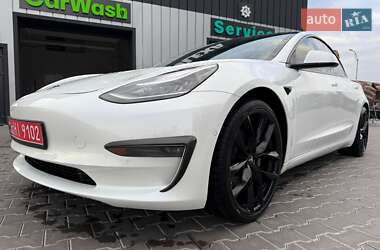Седан Tesla Model 3 2019 в 