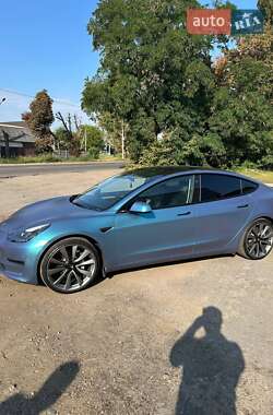 Tesla Model 3 2021