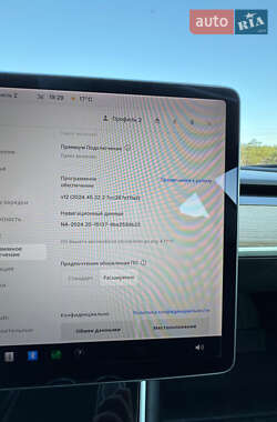 Седан Tesla Model 3 2019 в 