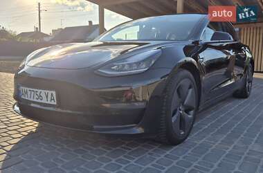 Седан Tesla Model 3 2018 в 