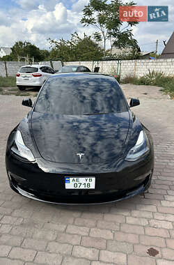 Tesla Model 3 2022