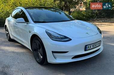 Седан Tesla Model 3 2019 в Харькове
