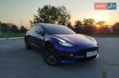 Tesla Model 3 2021