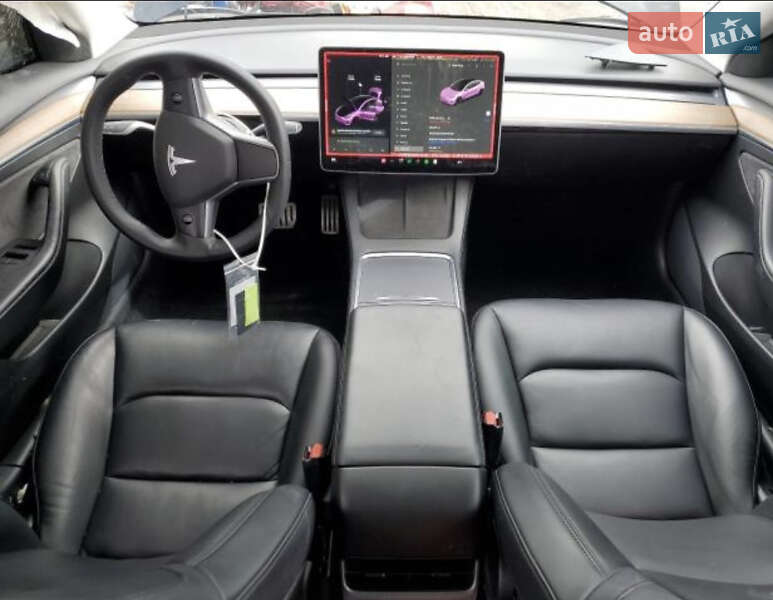 Седан Tesla Model 3 2021 в Тернополі