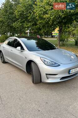 Седан Tesla Model 3 2018 в 