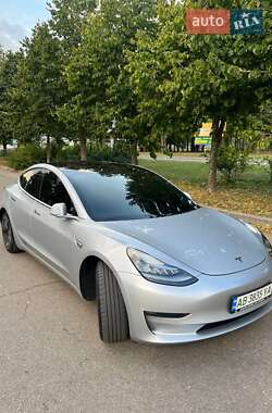 Седан Tesla Model 3 2018 в 
