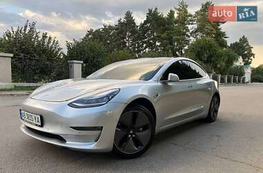Седан Tesla Model 3 2018 в 