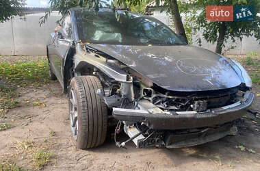 Седан Tesla Model 3 2020 в 