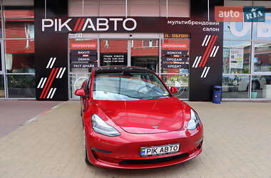 Tesla Model 3 2022