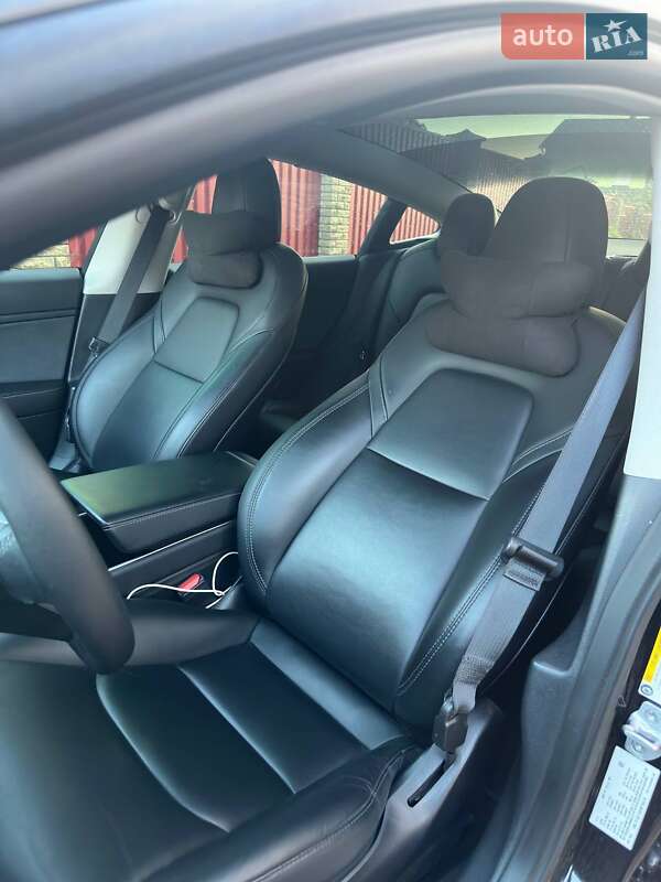 Седан Tesla Model 3 2021 в Львове фото 19 Седан Tesla Model 3 2021 в Львове