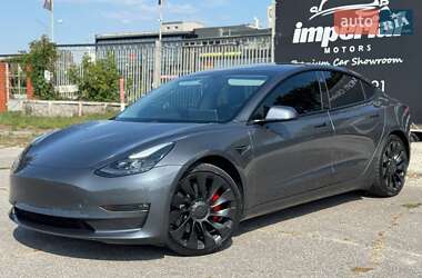 Седан Tesla Model 3 2021 в Харкові