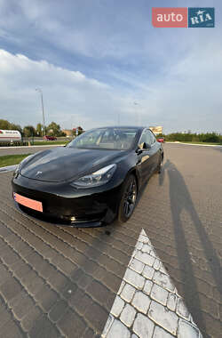 Седан Tesla Model 3 2020 в Рівному