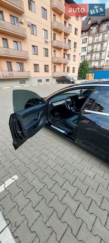 Седан Tesla Model 3 2020 в Ужгороде фото 12 Седан Tesla Model 3 2020 в Ужгороде