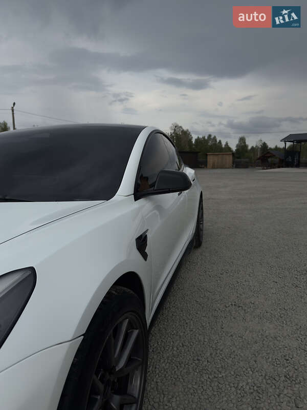 Седан Tesla Model 3 2022 в Ровно фото 3 Седан Tesla Model 3 2022 в Ровно