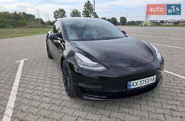 Седан Tesla Model 3 2019 в 