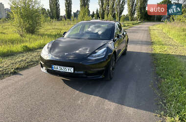 Tesla Model 3 2018
