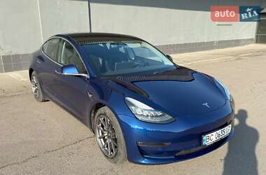 Tesla Model 3 2018