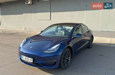 Седан Tesla Model 3 2018 в 