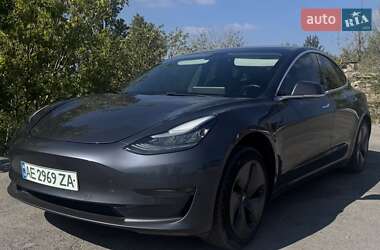 Tesla Model 3 2018