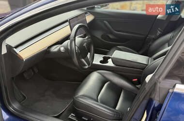 Седан Tesla Model 3 2019 в 