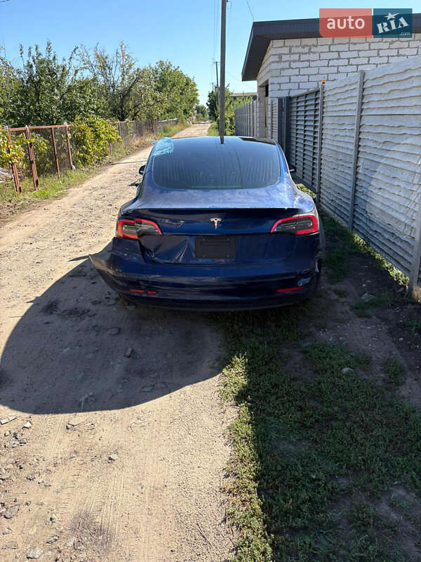 Седан Tesla Model 3 2020 в Харькове
