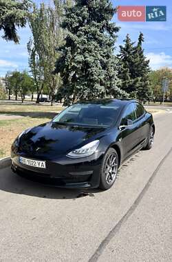 Седан Tesla Model 3 2019 в Миколаєві