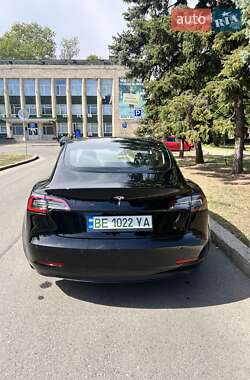 Седан Tesla Model 3 2019 в 