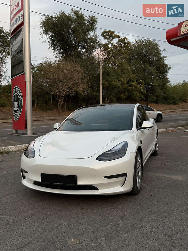 Седан Tesla Model 3 2022 в Днепре фото 2 Седан Tesla Model 3 2022 в Днепре