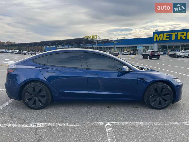 Седан Tesla Model 3 2024 в Киеве фото 8 Седан Tesla Model 3 2024 в Киеве