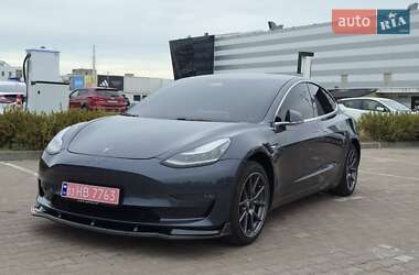 Седан Tesla Model 3 2019 в Житомире