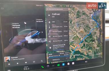 Седан Tesla Model 3 2018 в Киеве