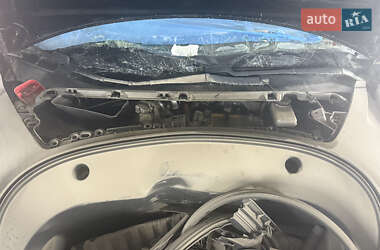 Седан Tesla Model 3 2020 в 