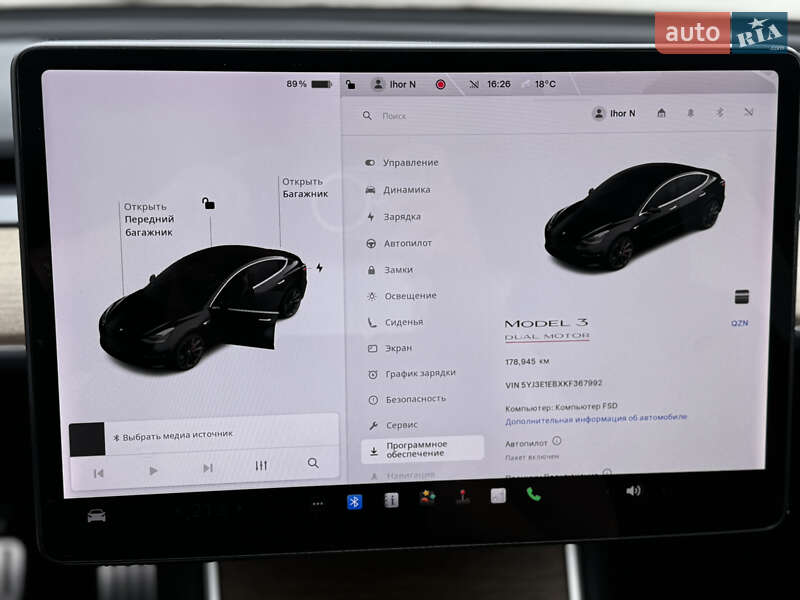 Седан Tesla Model 3 2019 в Луцке