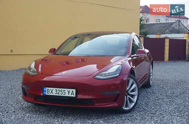 Седан Tesla Model 3 2018 в 