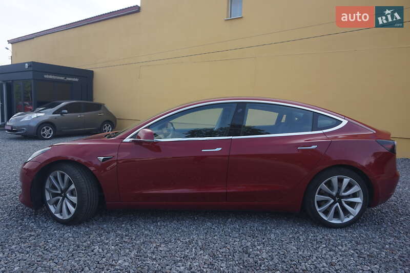 Седан Tesla Model 3 2018 в Самборі фото 19 Седан Tesla Model 3 2018 в Самборі