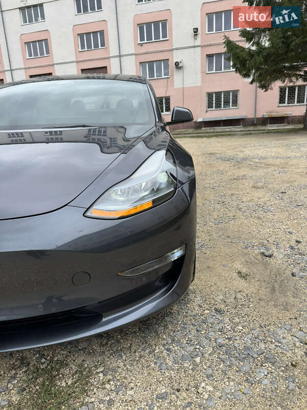 Седан Tesla Model 3 2022 в Тернополе фото 3 Седан Tesla Model 3 2022 в Тернополе